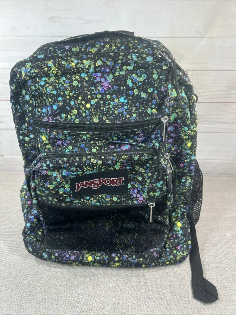 JANSPORT BACKPACK Black with BUBBLE COLORS 5 ZIPPER POUCHES 17” With mesh